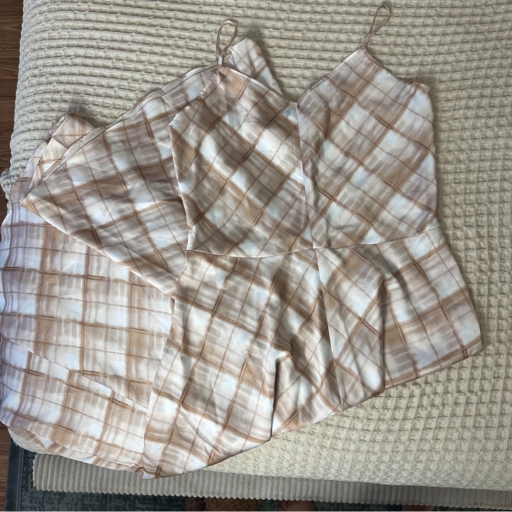 Elie Tahari Plaid Slip Maxi Dress Tan Neutral Minimalist - Picture 12 of 12